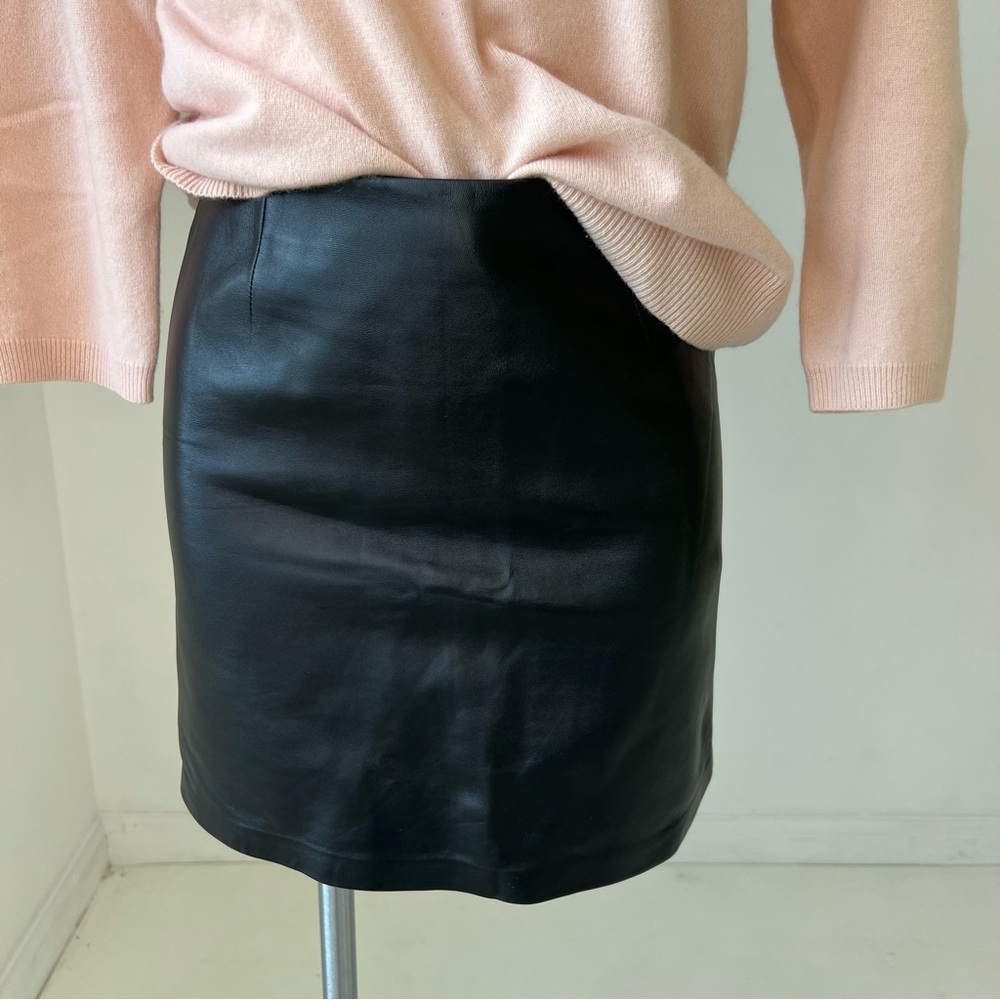 Cache Black Leather Mini Skirt